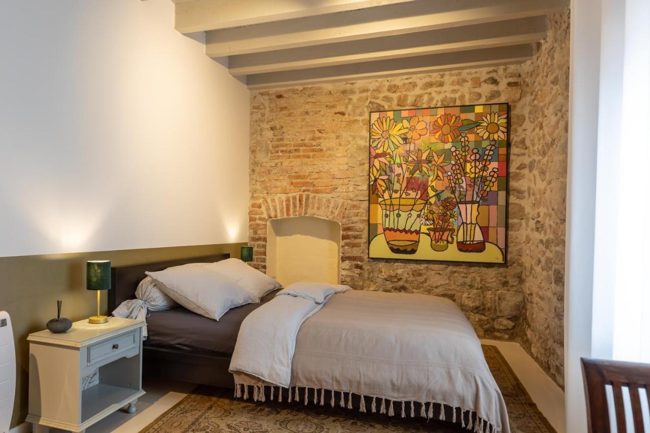 Bed and Breakfast Domaine La Pomme De Pin Louroux-de-Beaune Экстерьер фото